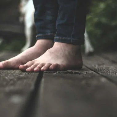 How to Choose the Right Ayurvedic Slippers for Your Feet